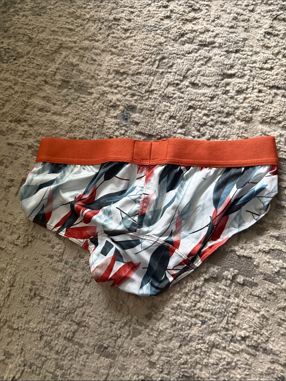Men’s  clever Orange Waistband Leaf-Print Swim Briefs - Picture 2 of 2